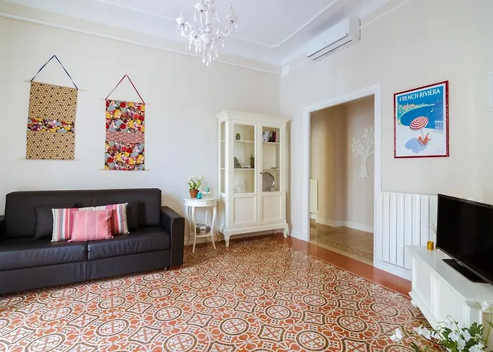 Sanremo Grand Central Apartment